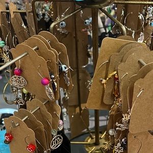 Handmade earrings. Dangling earrings.